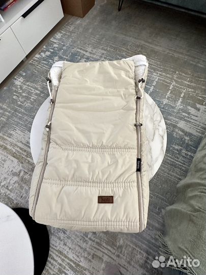 Меховой конверт в коляску