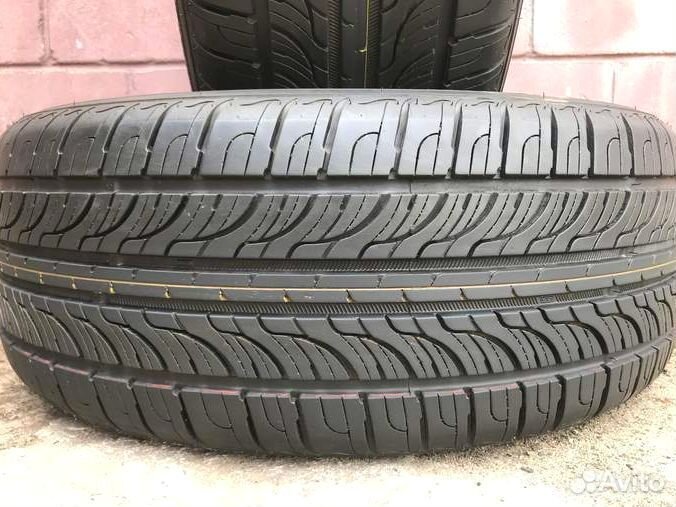 Nexen N7000 215/55 R17 94W