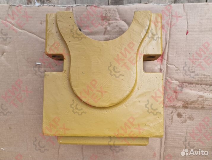 Кронштейн бугеля отвала для Komatsu