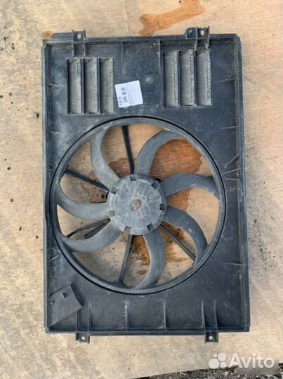 Вентилятор радиатора Skoda Yeti