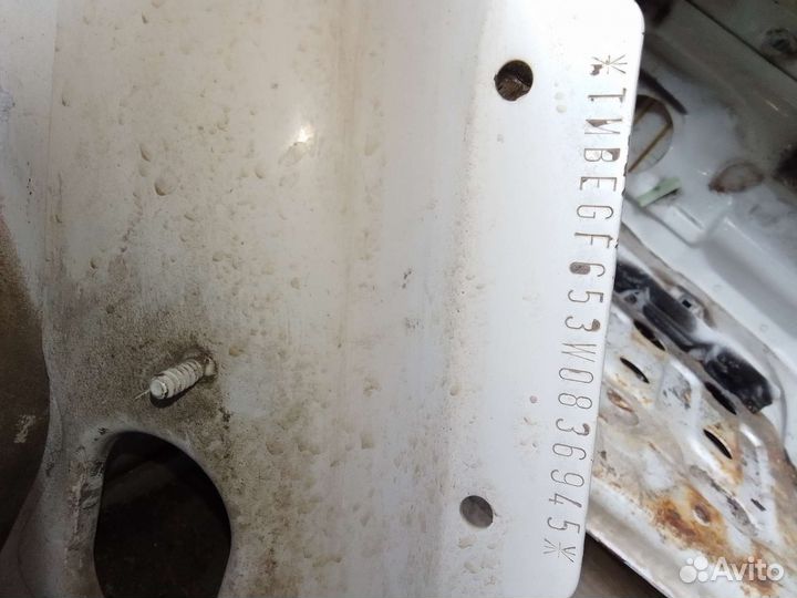 Головка двигателя на Шкоду Фелицию 1.6