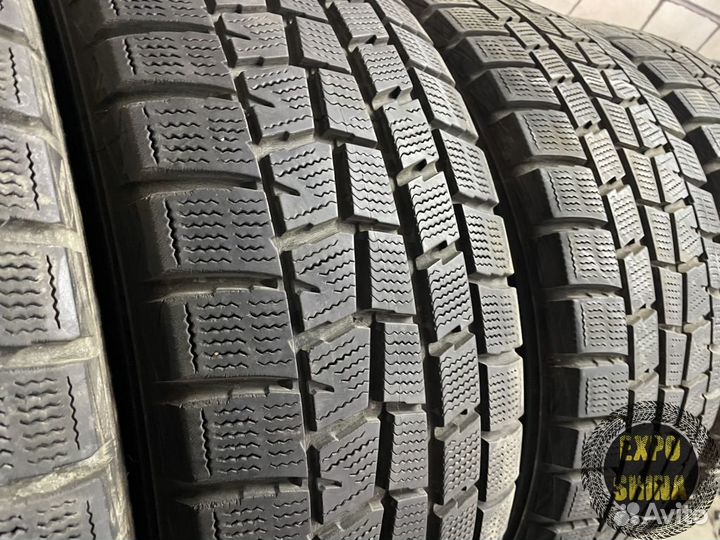 Dunlop Winter Maxx WM01 215/55 R16 93Q