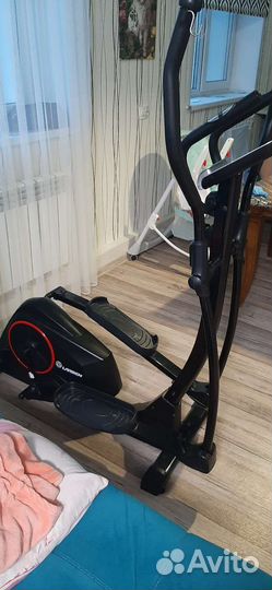 Эллиптический тренажер