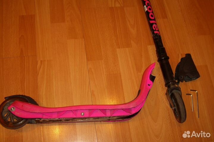 Самокат (на з/ч или ремонт)