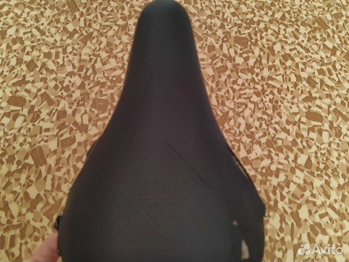 Седло BMX Radio