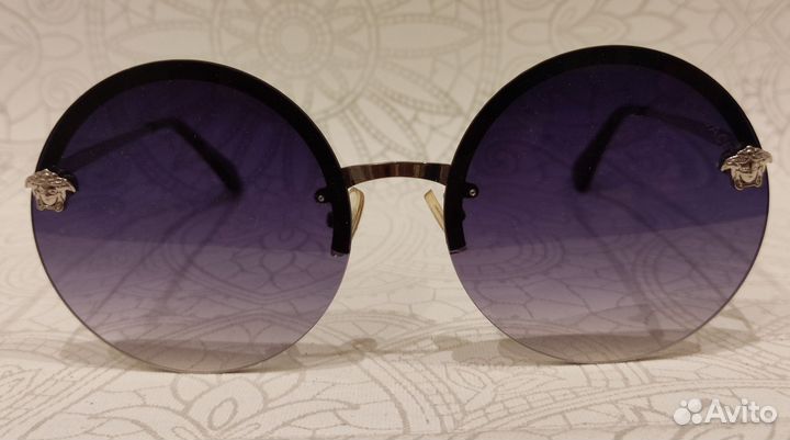 Солнцезащитные очки Versace VE2176