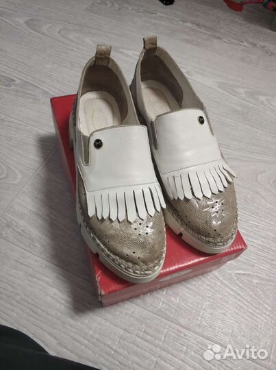 Лоферы, слипоны натуральная кожа