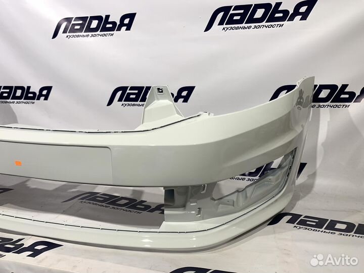 Бампер VW Polo(15) передний Молочно-белый white silver LB9A