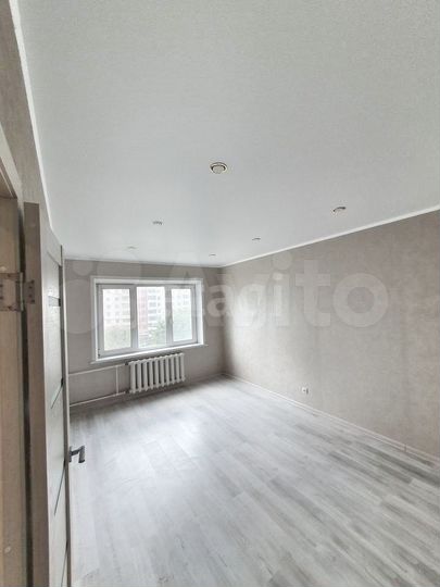 2-к. квартира, 53 м², 5/10 эт.