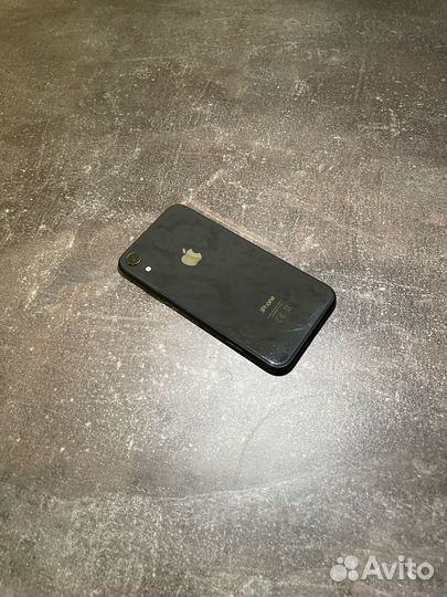 iPhone Xr, 64 ГБ