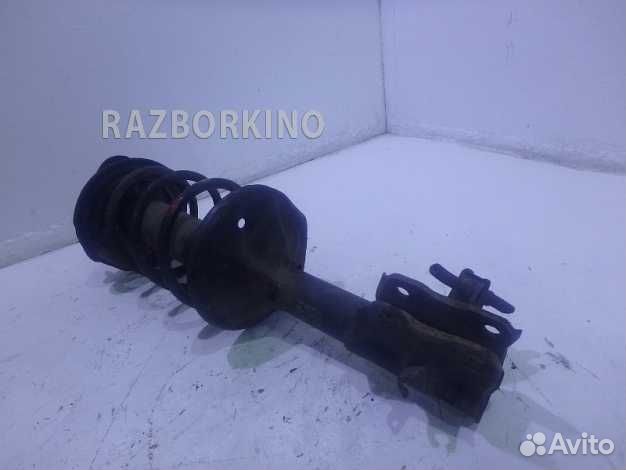 Стойка передняя правая в сборе