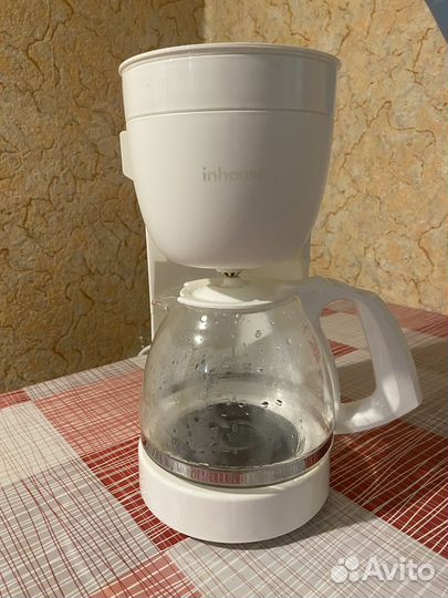 Кофеварка капельная, кофе в подарок