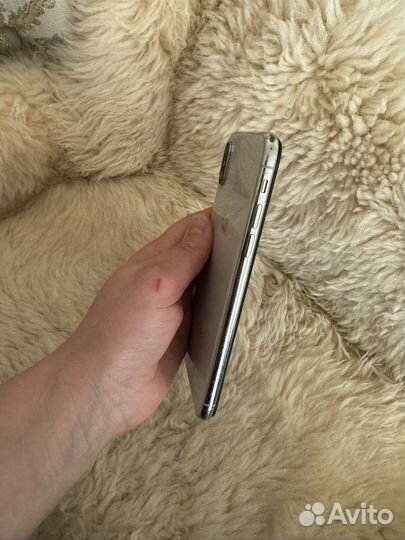 iPhone X, 256 ГБ