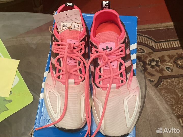 Кроссовки женские adidas