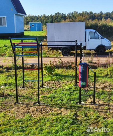 Воркаут площадка спортивный комплекс sswa