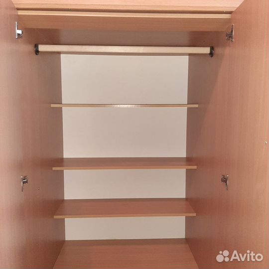 Уголок школьника(двухъярусная кровать)