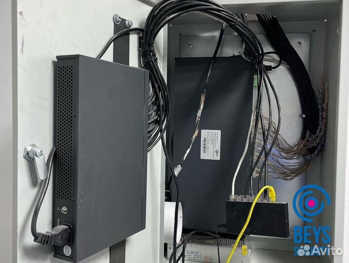 Установка камер видеонаблюдения и домофона