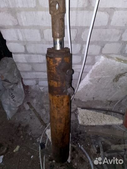 Гидроцилиндр бу