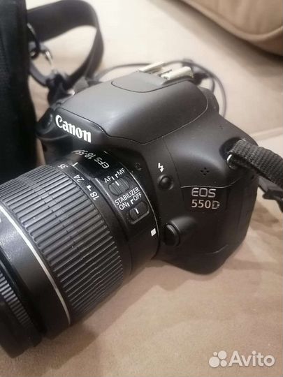 Зеркальный фотоаппарат canon 550d
