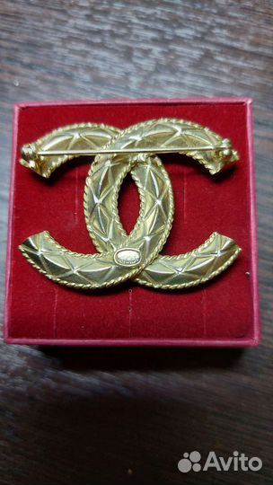 Брошь Chanel