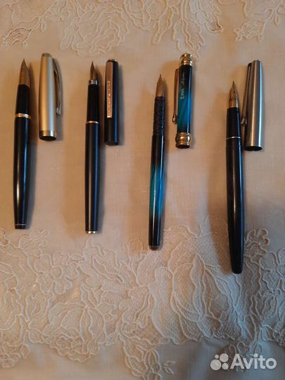 Авторучки с золотыми перьями