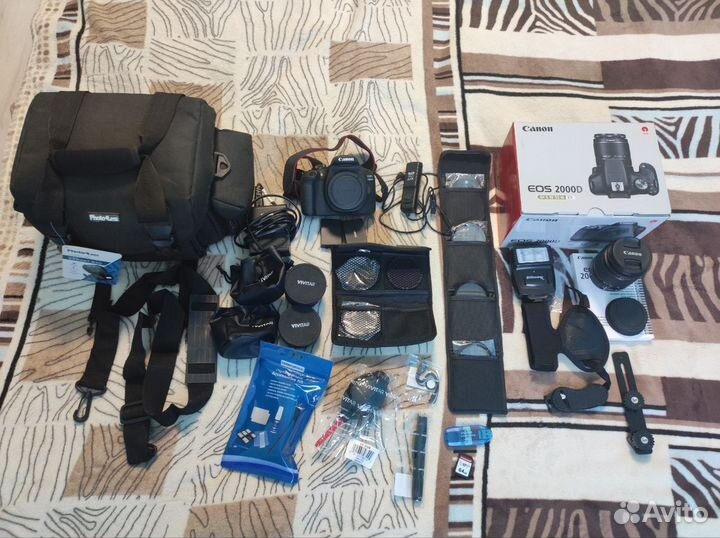Canon EOS 2000D (Rebel T7) dslr, EF-S 18-55мм