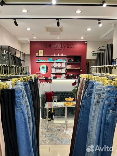 Продавец консультант