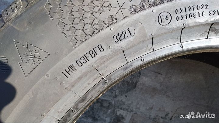 Continental WinterContact TS 870 P 215/65 R17 99T