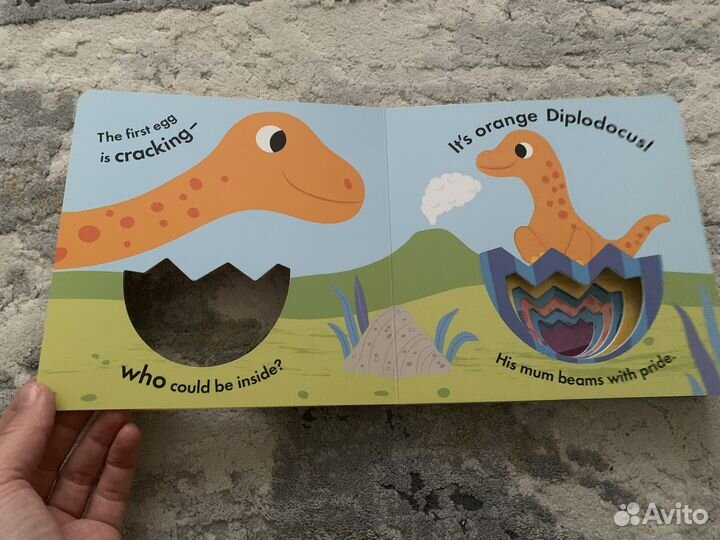 Dino: A Cracking Book of Colours (My Little World)