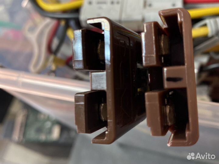 Силовой сверхмощный разьем питания арс