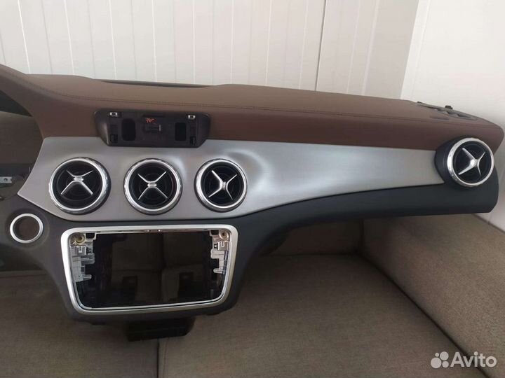 Торпедо Панель Безопасность Mercedes GLA X156