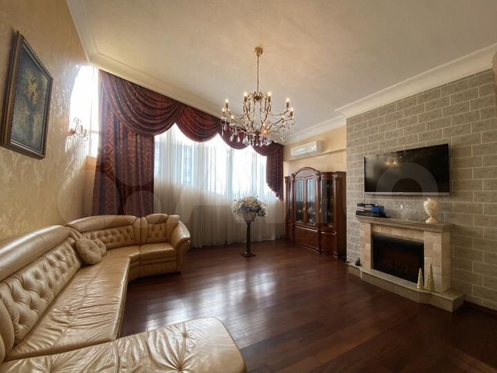 3-к. квартира, 130 м², 18/18 эт.