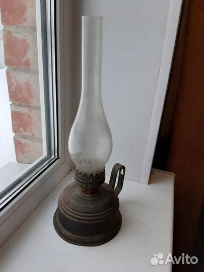 Лампа керосиновая