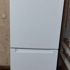 Холодильник indesit