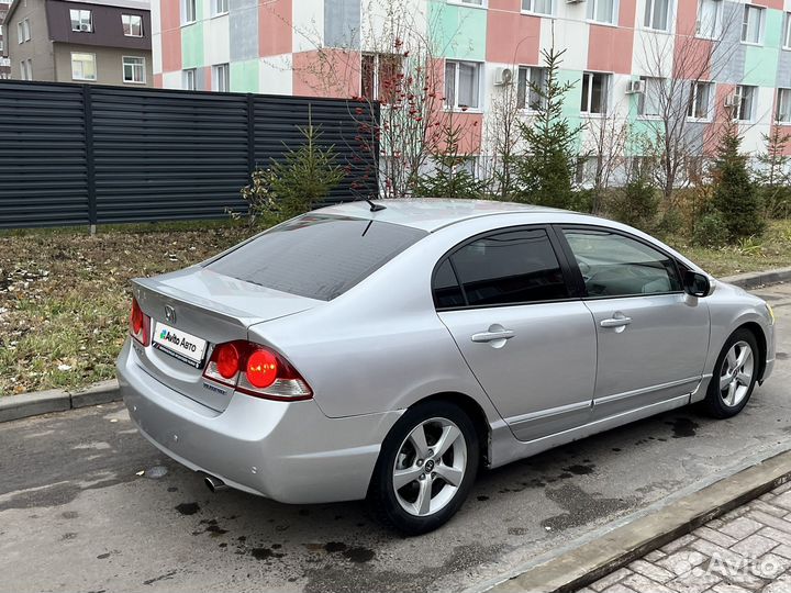 Honda Civic 1.3 CVT, 2008, 325 000 км