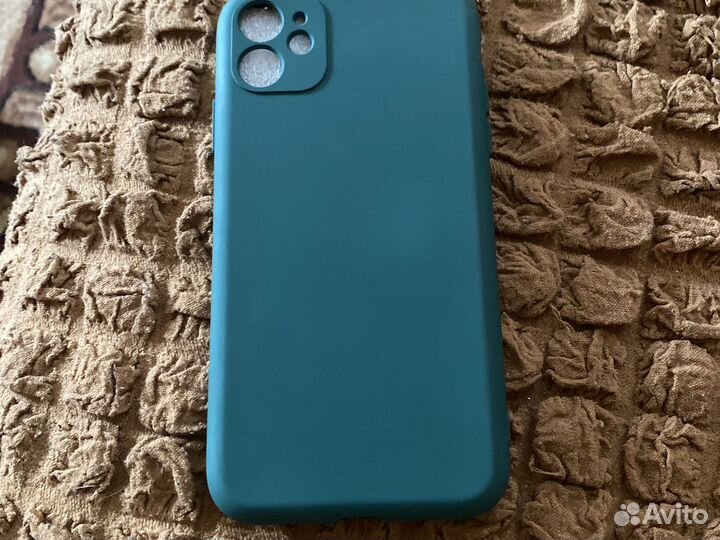 Чехол на iPhone 11