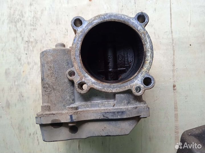 Дроссельная заслонка Volkswagen Skoda 03C133062C