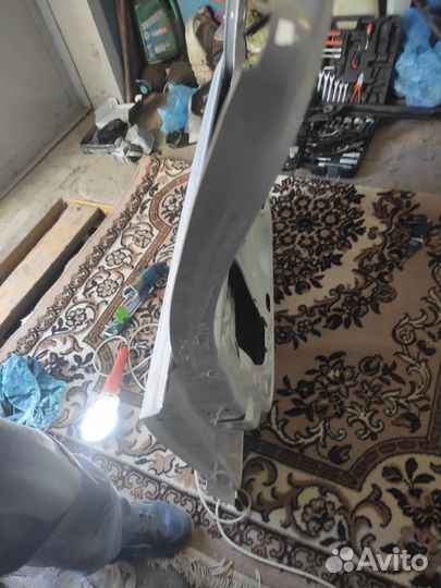 Дверь водительская на volkswagen polo mk5