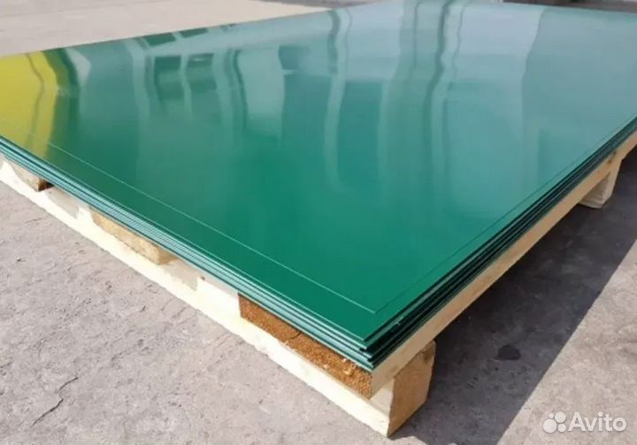 Лист гладкий окрашенный