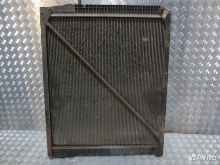 Радиатор Mercedes-Benz A9425001003