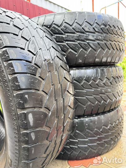 Cooper Discoverer A/TW 235/65 R17 104T