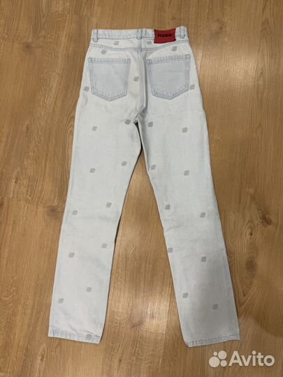 Джинсы Hugo женские