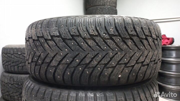 Nokian Tyres Hakkapeliitta 10p SUV 235/55 R17