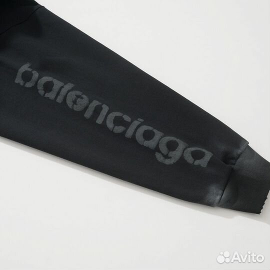 Толстовка Balenciaga