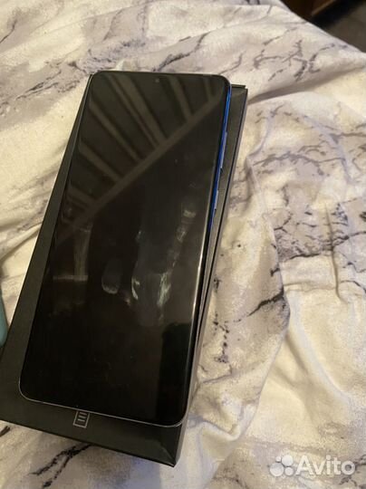 Телефон samsung s 20+