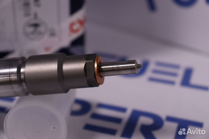Форсунка топливная 0445120357
