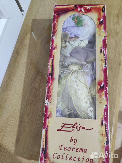 Кукла фарфоровая коллекционная