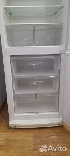 Холодильник атлант двухкамерный б.у