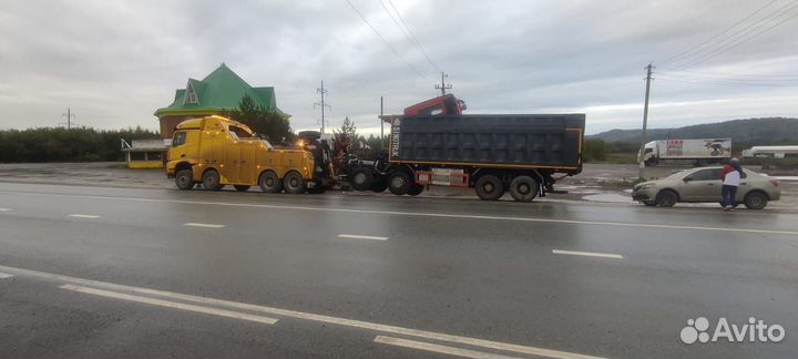 Грузовой эвакуатор