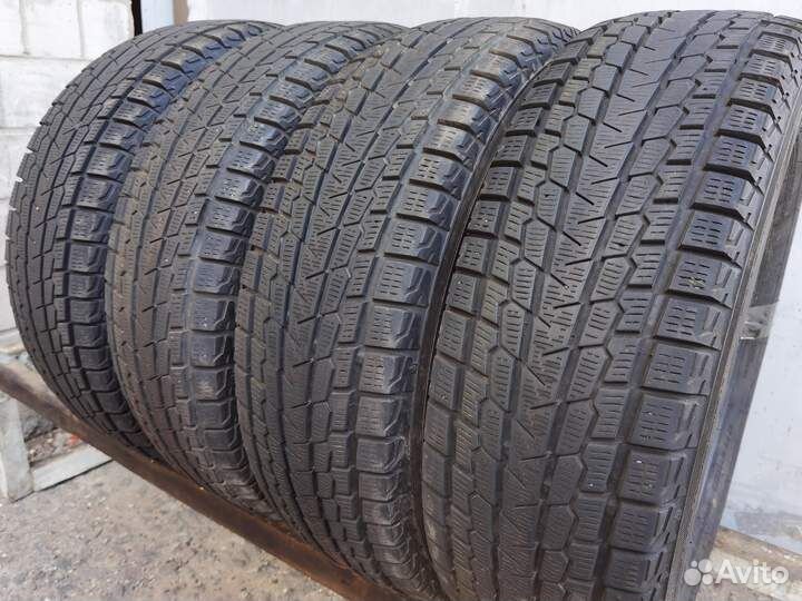Yokohama Ice Guard SUV G075 215/70 R16 97Q